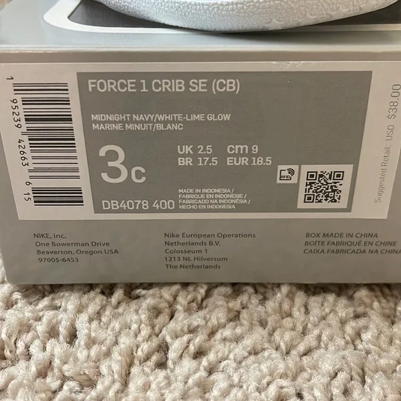 Nike Force 1 Crib SE - Picture 3 of 4